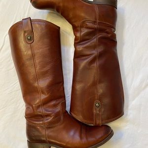 Gorgeous Frye Melissa Button boots 9.5M